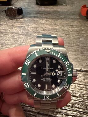 Pagani Design Men's Stainless Steel Dive Watch with Green Bezel Black Dial
